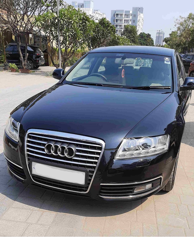 audi-black-car-exterior-detailing-front-view